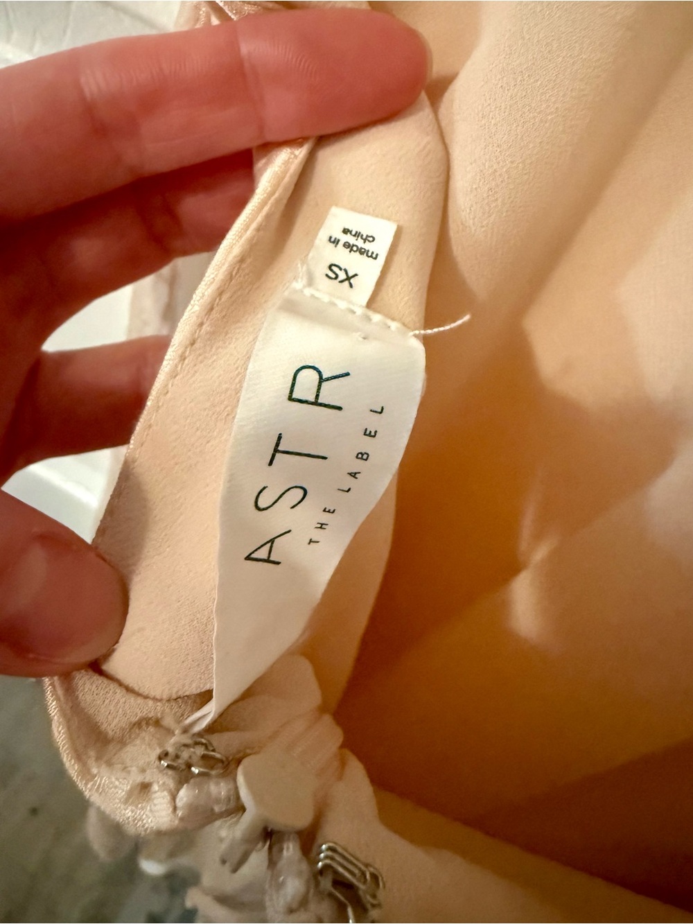 Astr Cream Lace-Up Backless Maxi Dress with Ruffle Shoulders Size XS - Picture 6 of 16